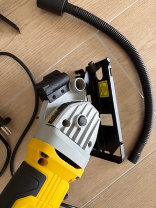 Mini sierra circular Enventor 85mm con guia laser