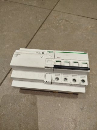 Interruptor Sobretensiones Schneider Electric
