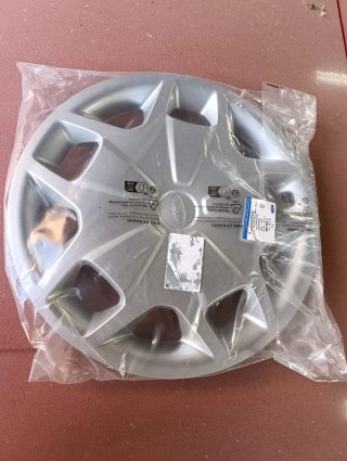 Tapacubos ford 2040066