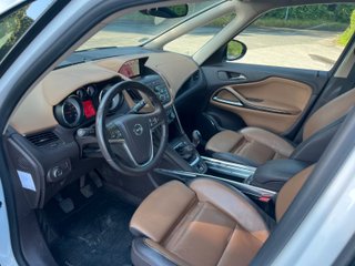 Opel Zafira 1.6 SIDI Turbo 170 CV OPC-Line
