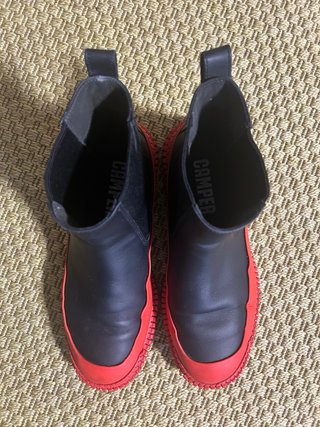 Botas Chelsea Negras Suela Roja