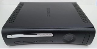 Xbox 360 Negra con Mando y Cables 120GB HDD,