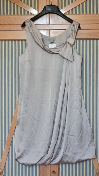 Vestido de fiesta, sutil, elegante, atemporal. T38