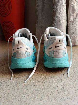 Zapatillas Nike Vomero 18