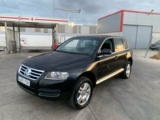 Volkswagen Touareg  3.0 tdi