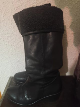Botas Altas de Piel Negras de fabricación española