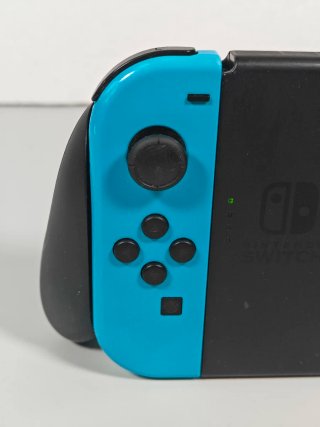 MUY BUEN ESTADO!! Nintendo Switch Completa + Juego