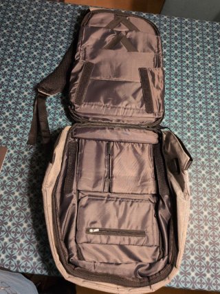 Mochila Antirrobo Gris