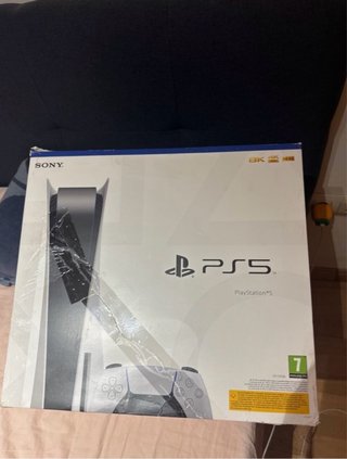 Sony PlayStation 5 (PS5)