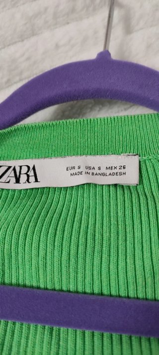Chaqueta de punto verde Zara