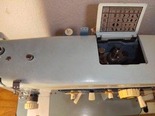 Maquina de coser alfamatic