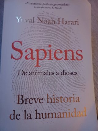 Sapiens. De animales a dioses