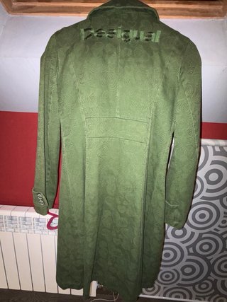 Abrigo Desigual Verde entallado