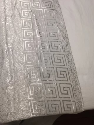 Juego de 2 Cortinas Plateadas con Cenefa