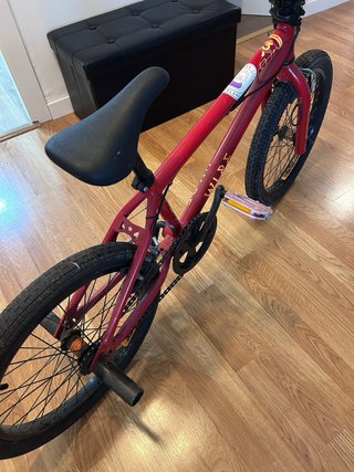 Bicicleta BMX Wide Roja