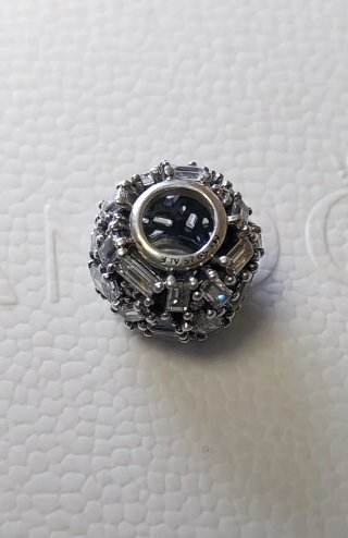 Charm Pandora Elegancia Cincelada/ Hielito