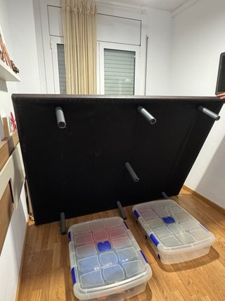 Somier tapizado 150x200cm con 7 patas