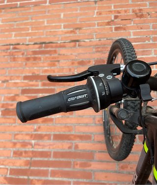 Bicicleta Rockrider ST500 24x185 maximo 160cm