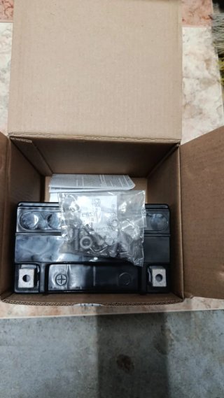 Bateria de 12 woltios y 200 amperios Exide Etx14BS