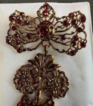 Juego de pendientes y broche de baturra