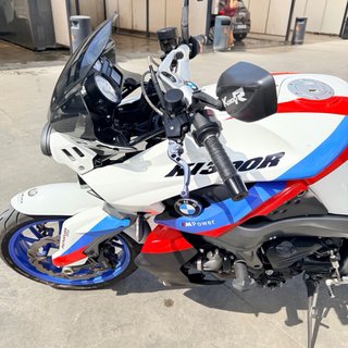 BMW K1300 R
