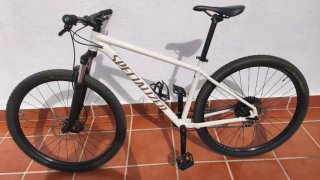Bicicleta Specialized Rockhopper Comp 29