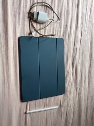 iPad Air M2 13 Azul + Accesorios