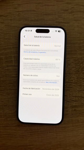 iPhone 16 256GB Azul