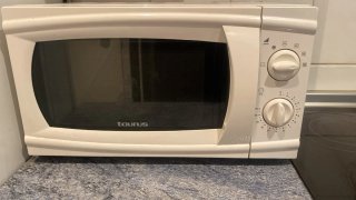 Microondas Taurus Blanco con Grill
