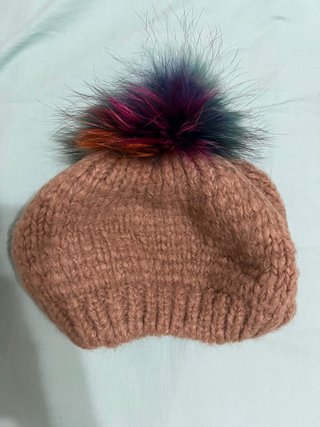 Gorro de lana con pompón Navarro