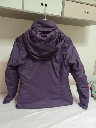 Chubasquero Quechua Morado Talla M