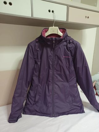 Chubasquero Quechua Morado Talla M