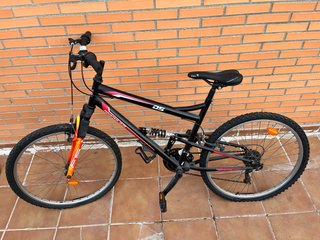 Bicicleta de Montaña DS Negra