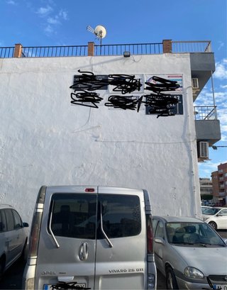 Carteles comerciales
