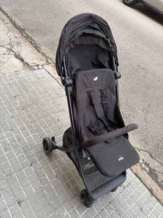 Silla de Paseo Joie Negra