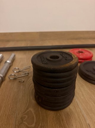 Juego de pesas y barra