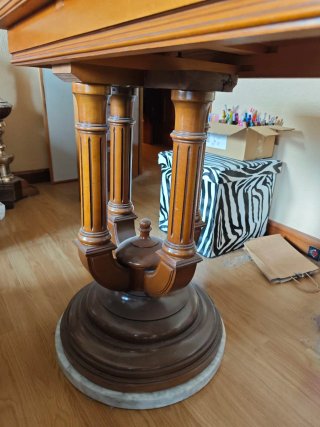 Mesa de salón extensible