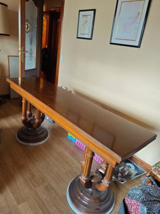 Mesa de salón extensible