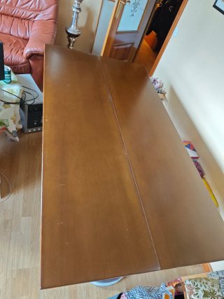 Mesa de salón extensible