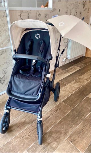 Carrito Bugaboo Fox 2 con capazo y silla