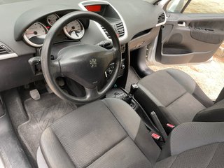 Peugeot 207 1.4cc