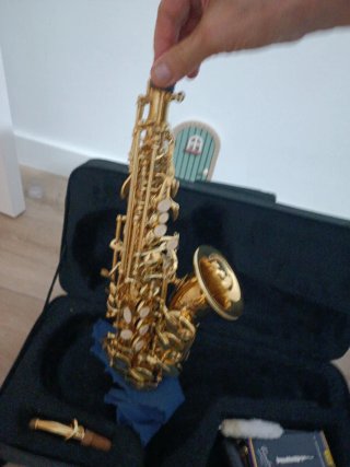 Saxofón Soprano Curvo Lade