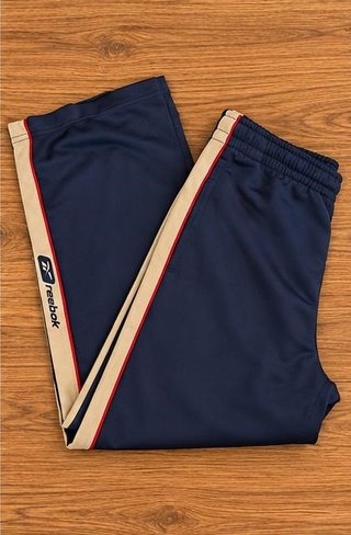 Pantalón deportivo Reebok azul marino Talla M