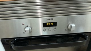 Horno Zanussi de Acero Inoxidable