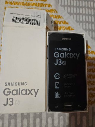 Samsung Galaxy J3 (2016) a estrenar