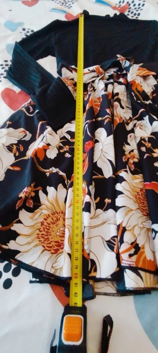 Vestido negro estampado flores