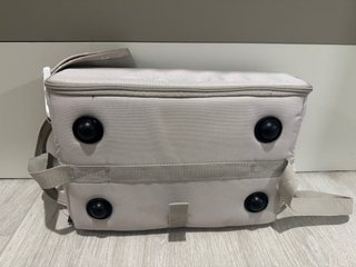 Asiento elevador Jane convertible en bolso