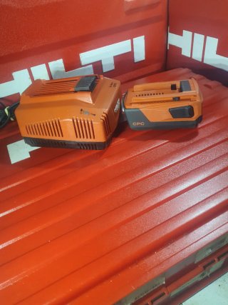 Cargador Hilti C4/36-350 y Batería B22 4.0