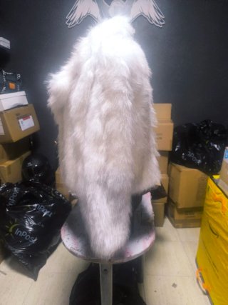 Abrigo de Pelo Blanco