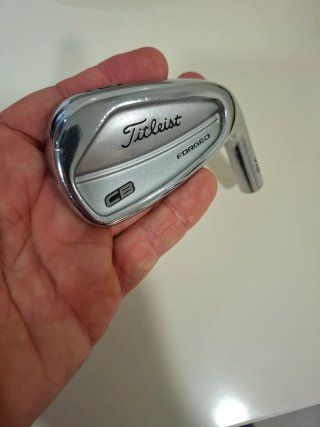 Hierro 8 Titleist CB 716 Forged